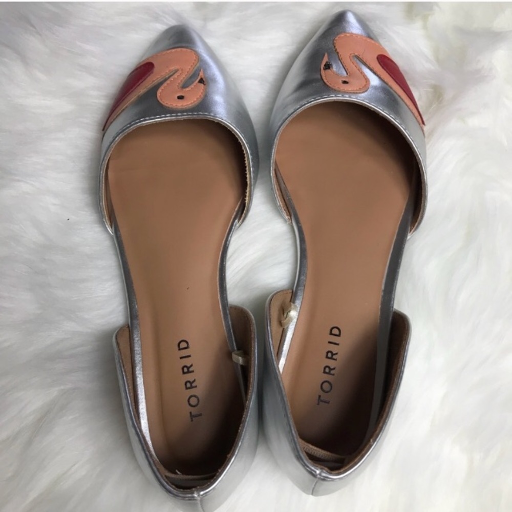 Torrid Silver Spring Flats Size 9 - Picture 5 of 5